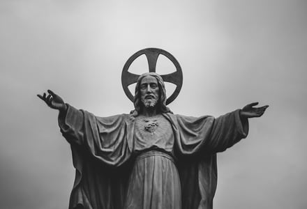 Are Images of Jesus a Violation of the Commandments?